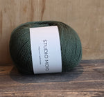 Skogsgrønn - StudioMoyo - Merino Cashmere