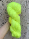 Neon Gul - Strikkefeber - Fat Mohair