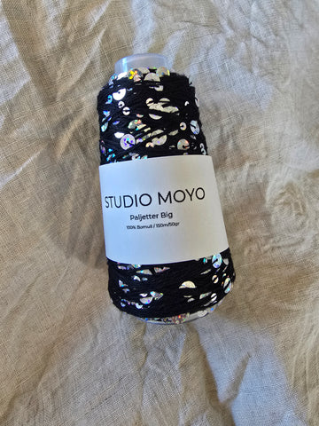 #22 Svart Disco - StudioMoyo - Effekt Tråd - Paljetter Big